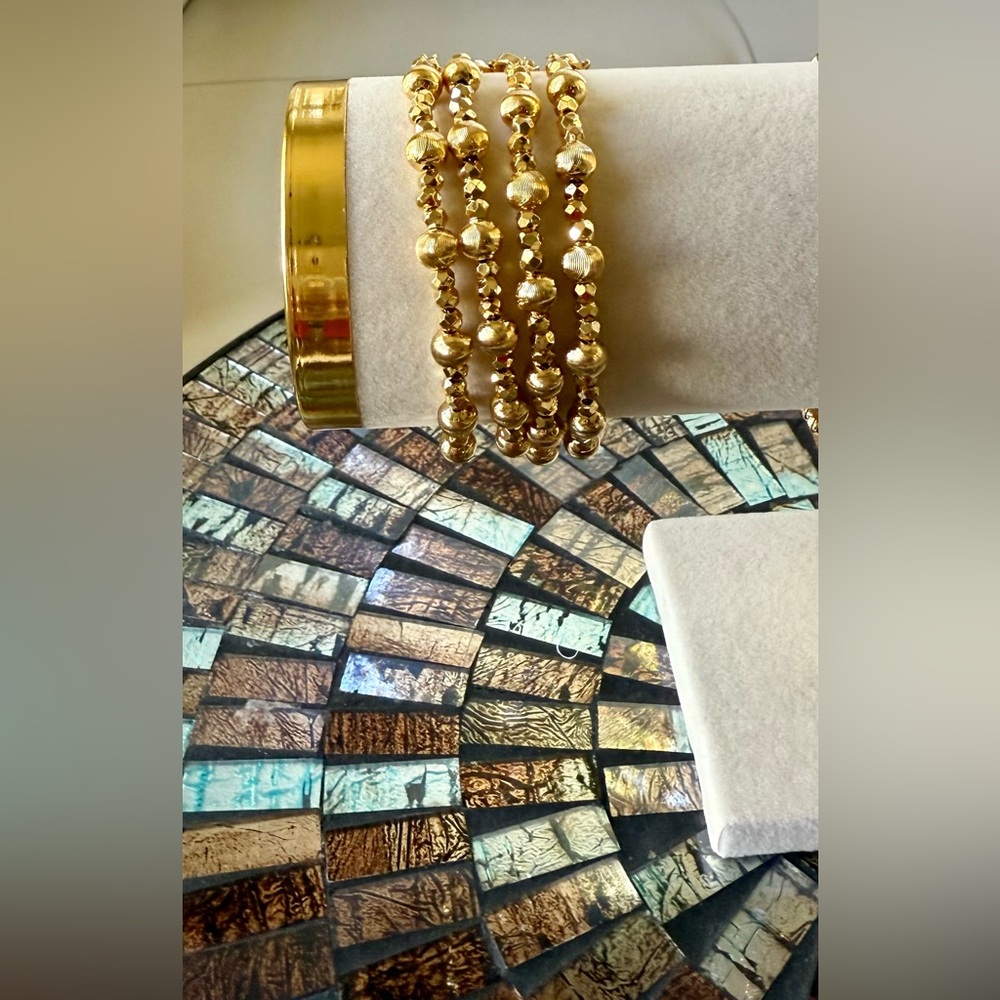 Elegant Gold-plated Beaded Bracelet with Diamond cut. Price is for one piece.